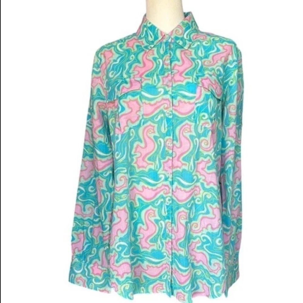 Lilly Pulitzer Resort fit button down 100% Cotton Seahorse Preppy Pink Green M